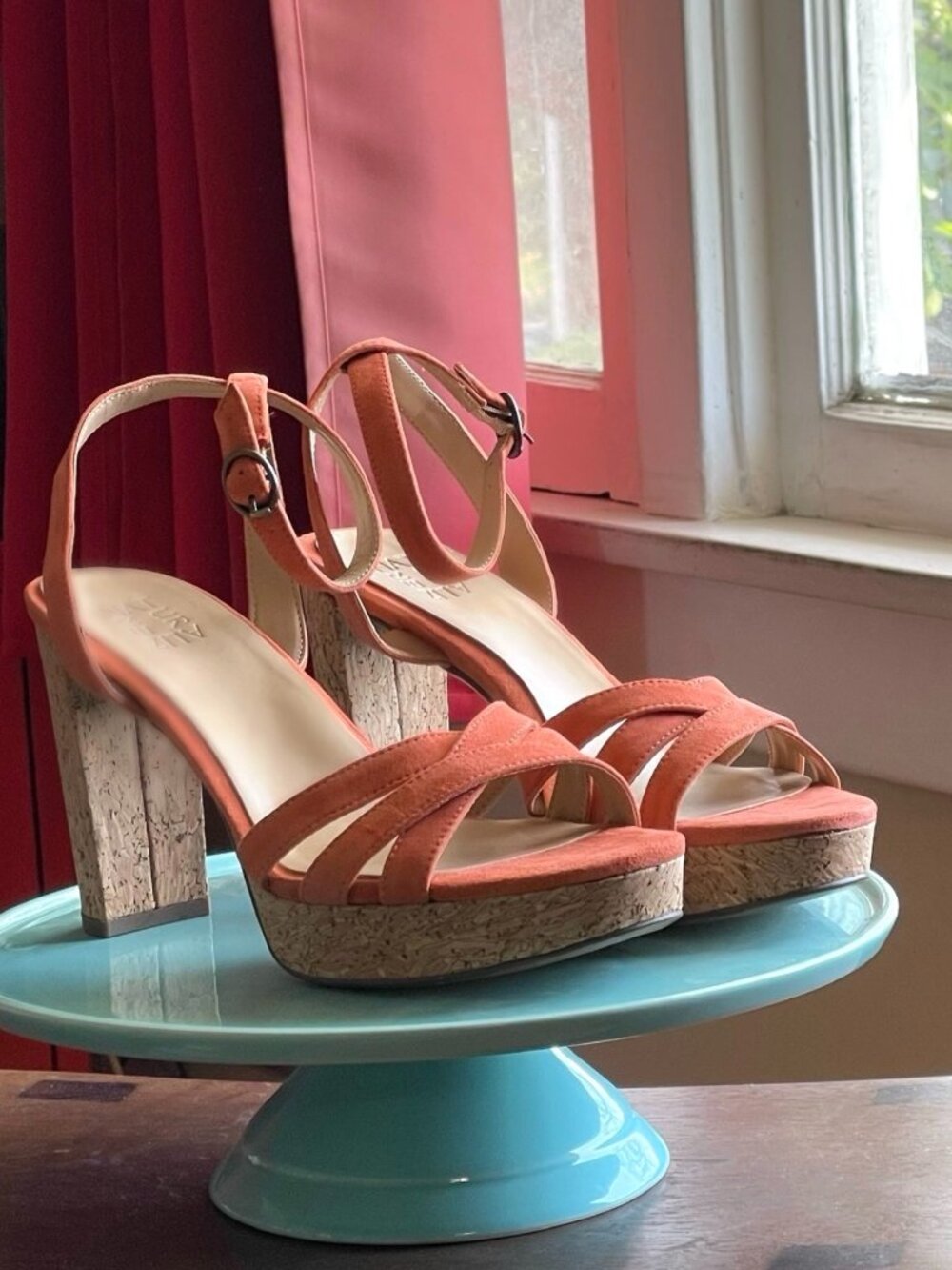 Naturalizer Mallory Platform Sandals Womens 10W Orange Suede Strappy Retro Heels - Picture 9 of 9